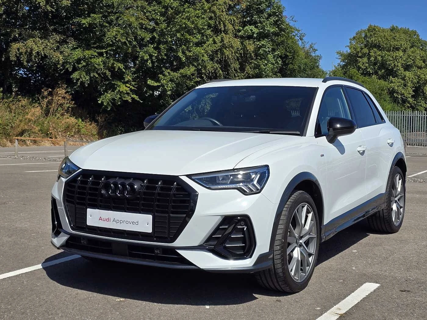 Audi-Q3-image-24