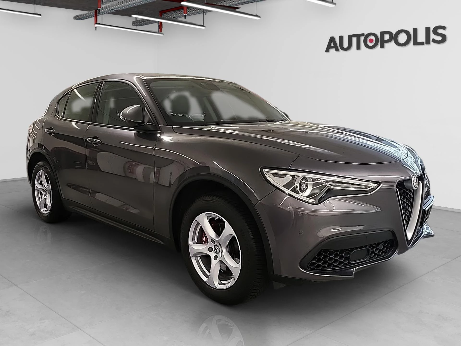 Alfa Romeo-Stelvio-image-17