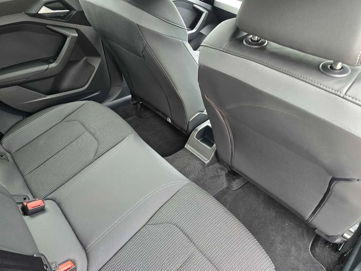 Audi-A1 Sportback-image-37
