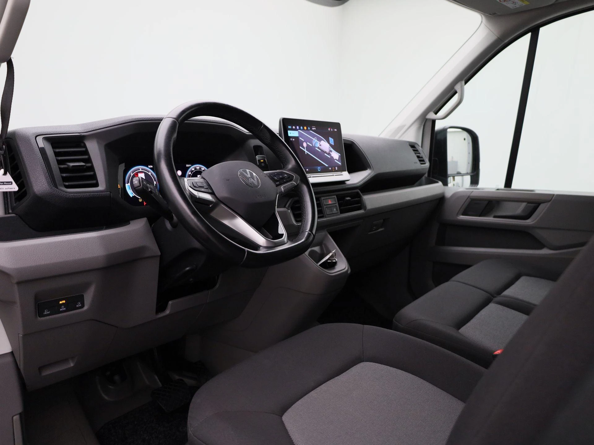 Volkswagen Crafter 2.0 TDI L3H3 Highline 140PK