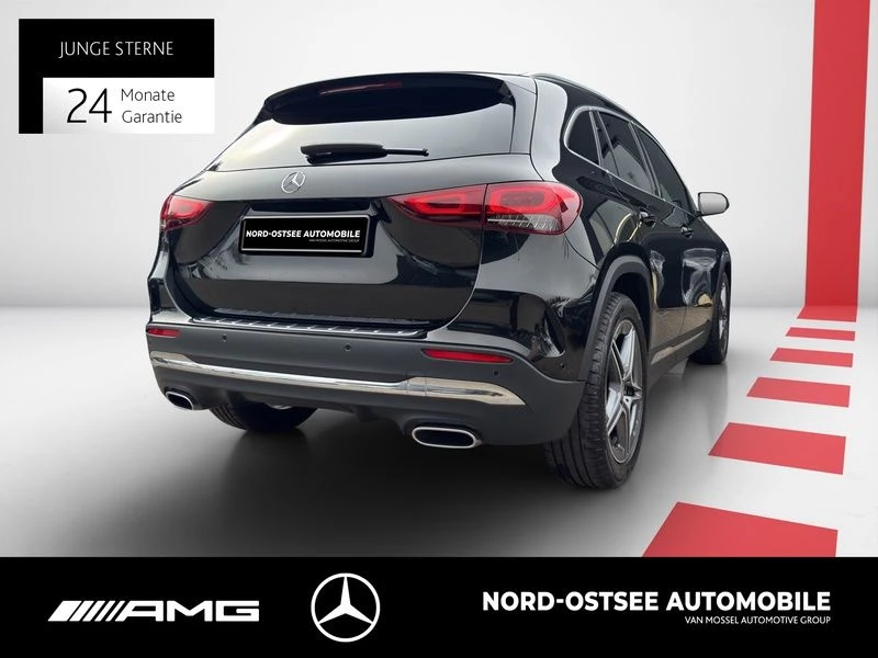 Mercedes-Benz GLA 250 4M AMG PANO AHK TOTWINKEL KAMERA SPUR AMG LineH247 GLA 250 4M AMG PANO AHK TOTWINKEL KAMERA SPUR AMG Line