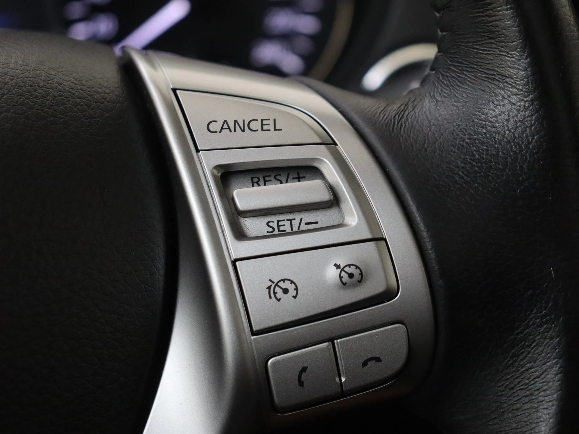 Nissan-X-Trail-image-13