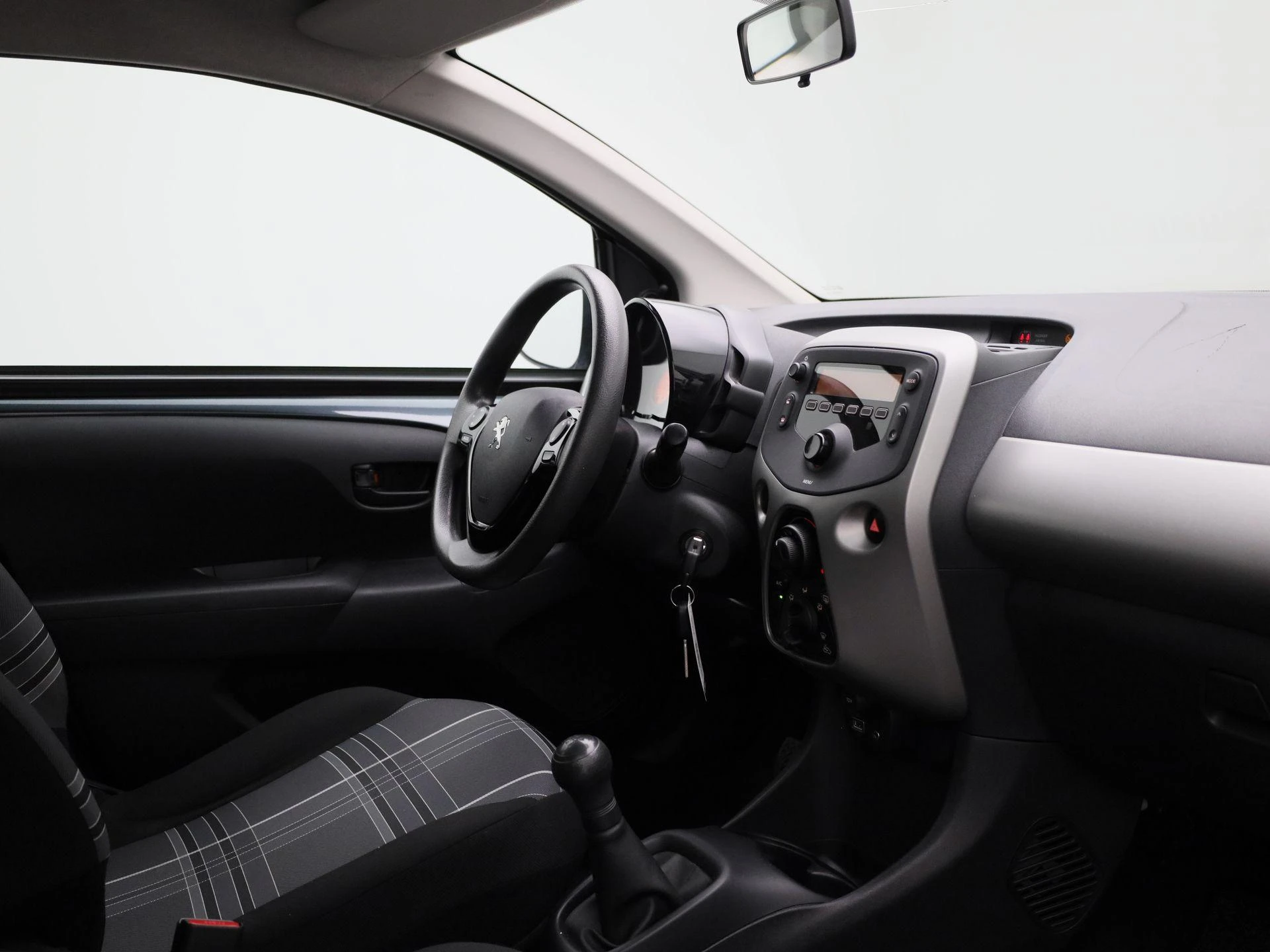 Peugeot-108-image-26