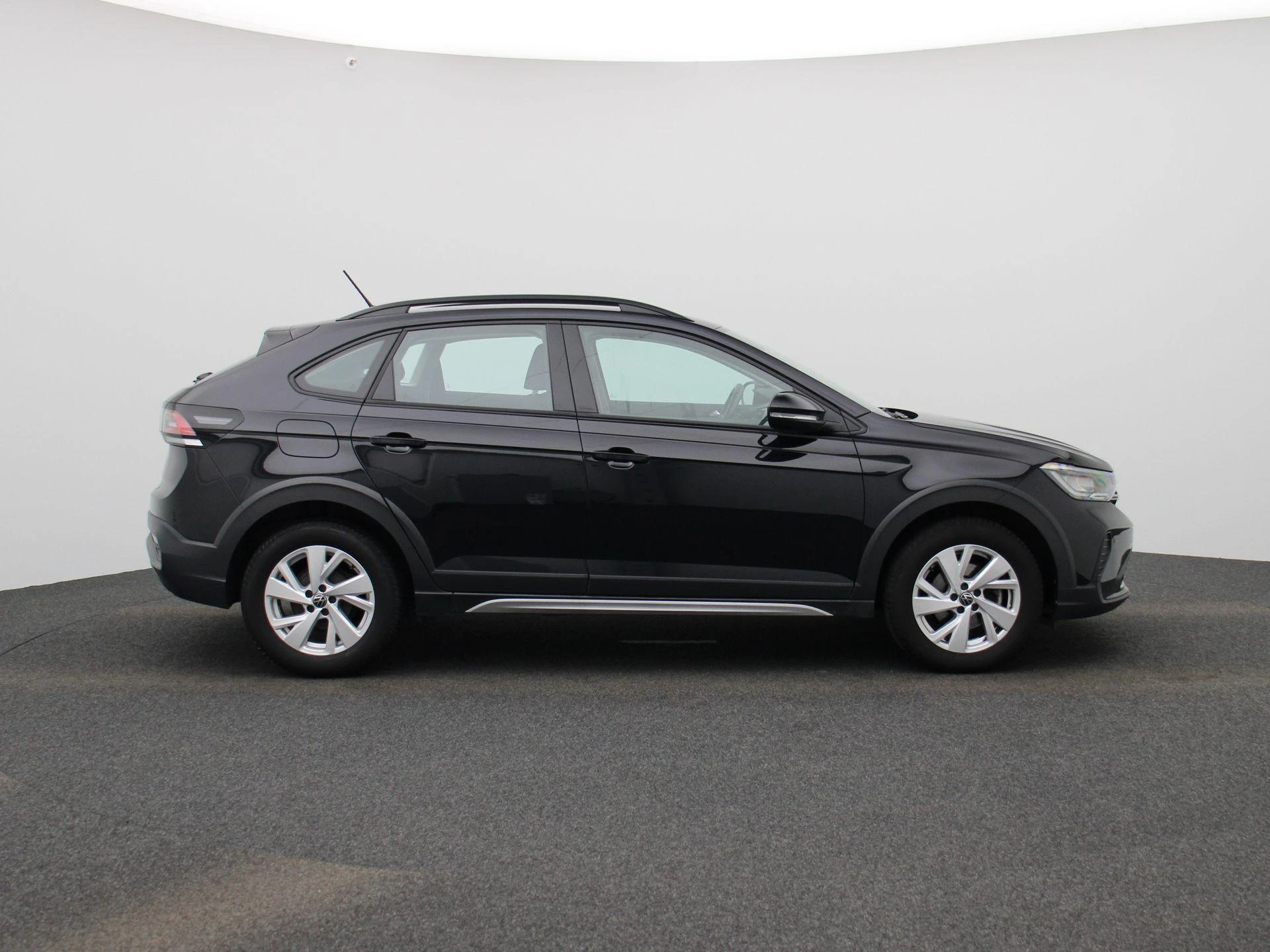 Volkswagen-Taigo-image-6