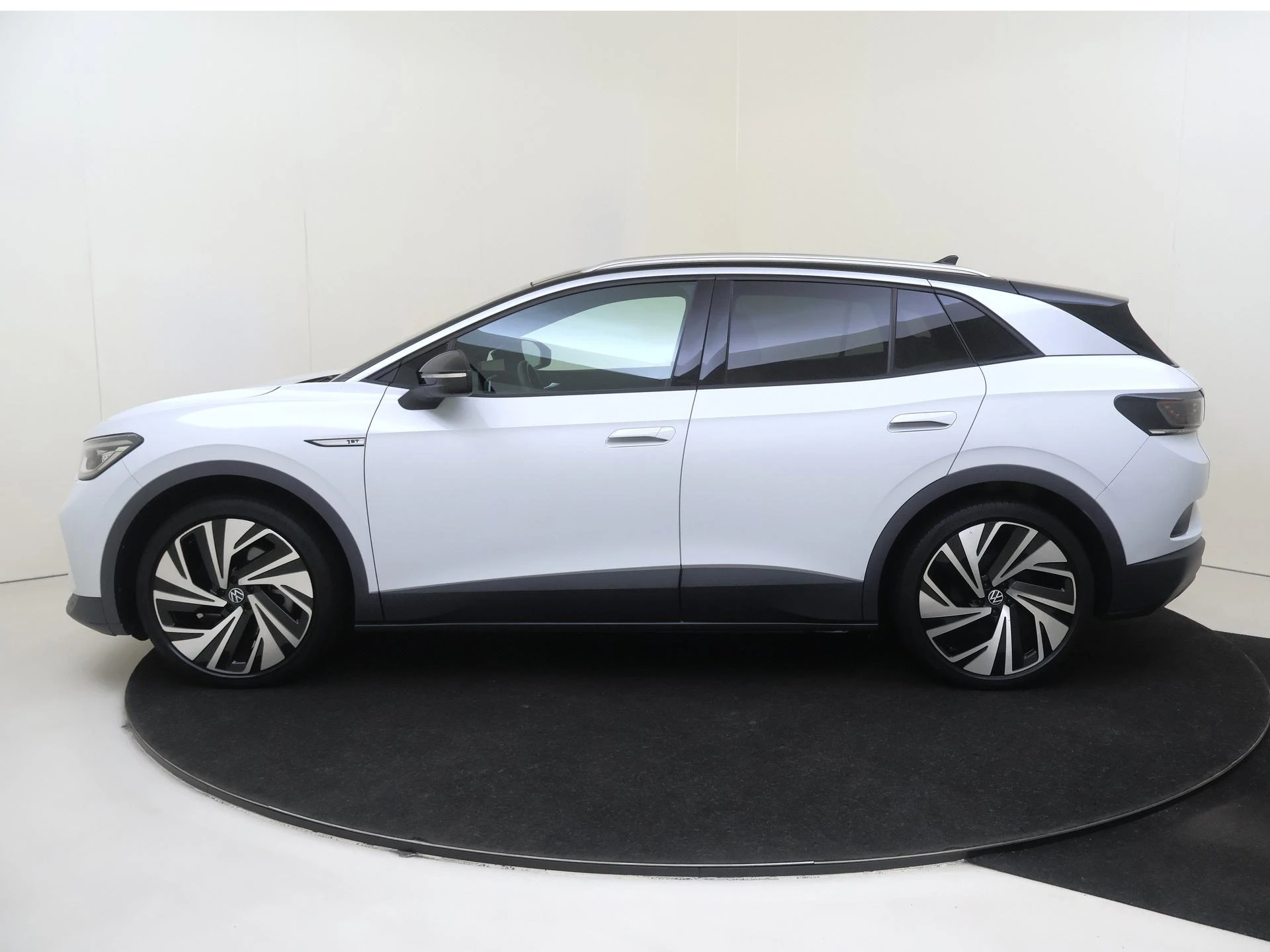 Volkswagen-ID.4-image-7