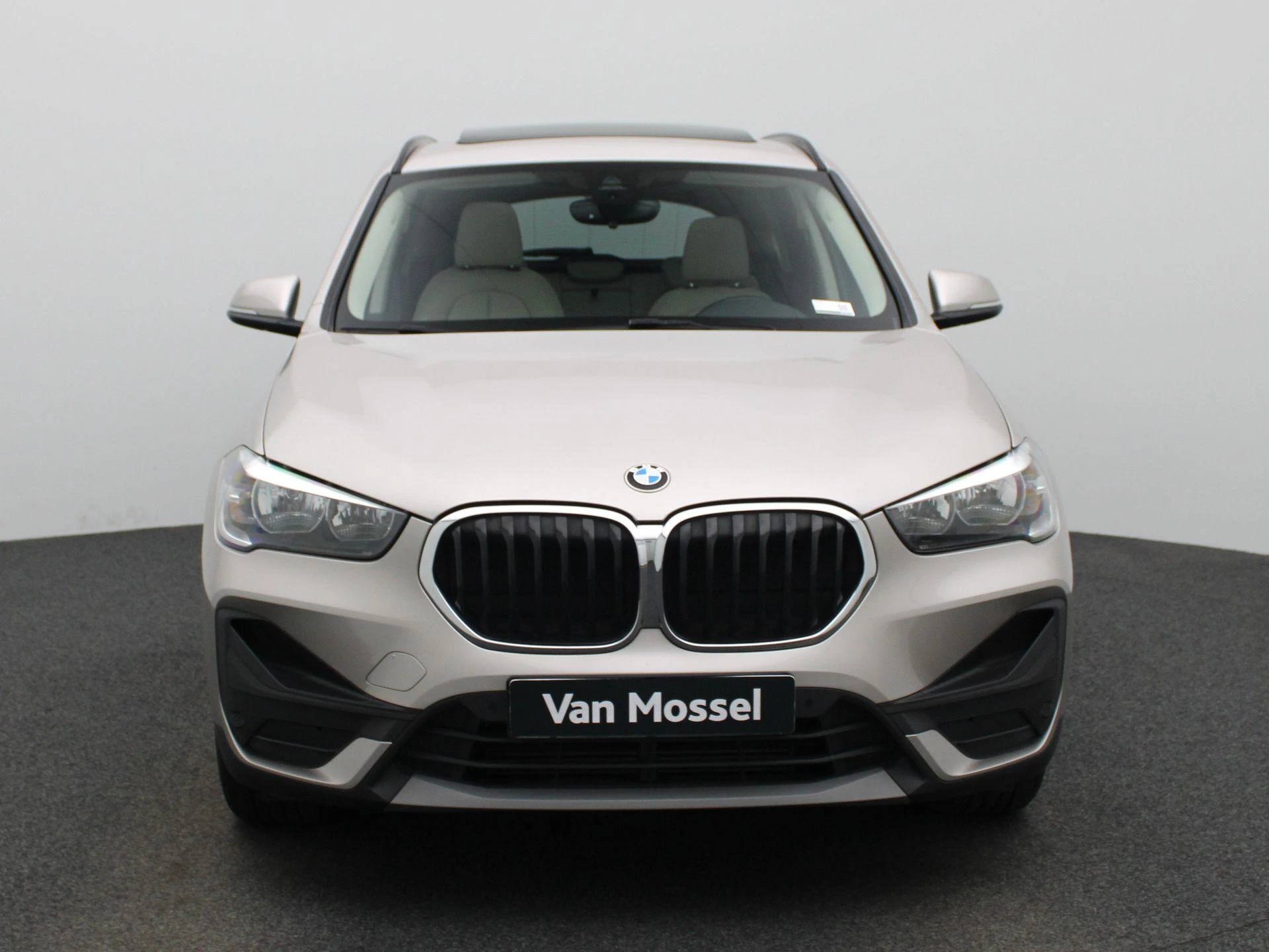 BMW X1 sDrive16dA (85 kW)