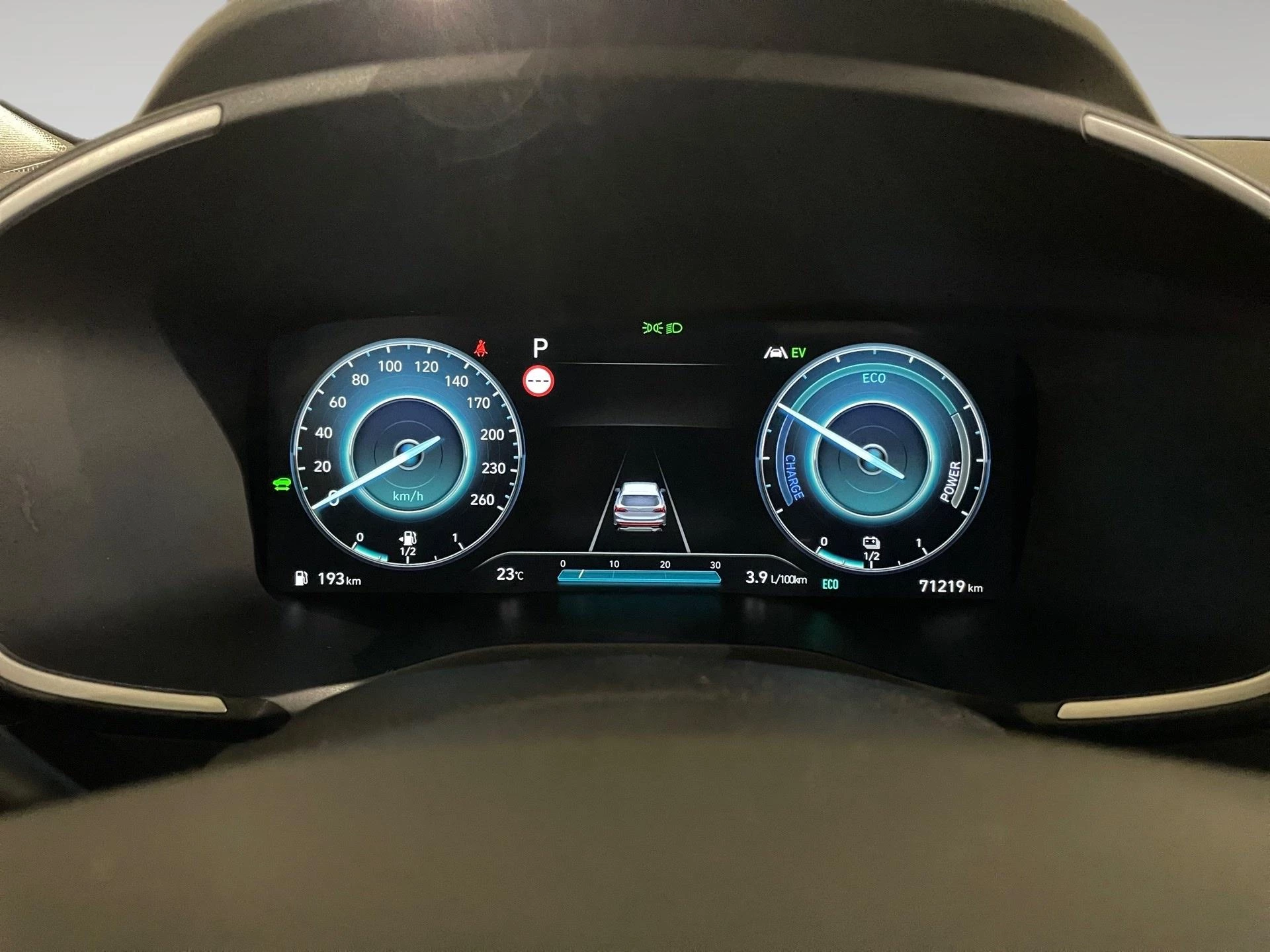 Hyundai Santa Fe 1.6 T-GDi Plug-in Hybrid 4x4 Shine Aut.