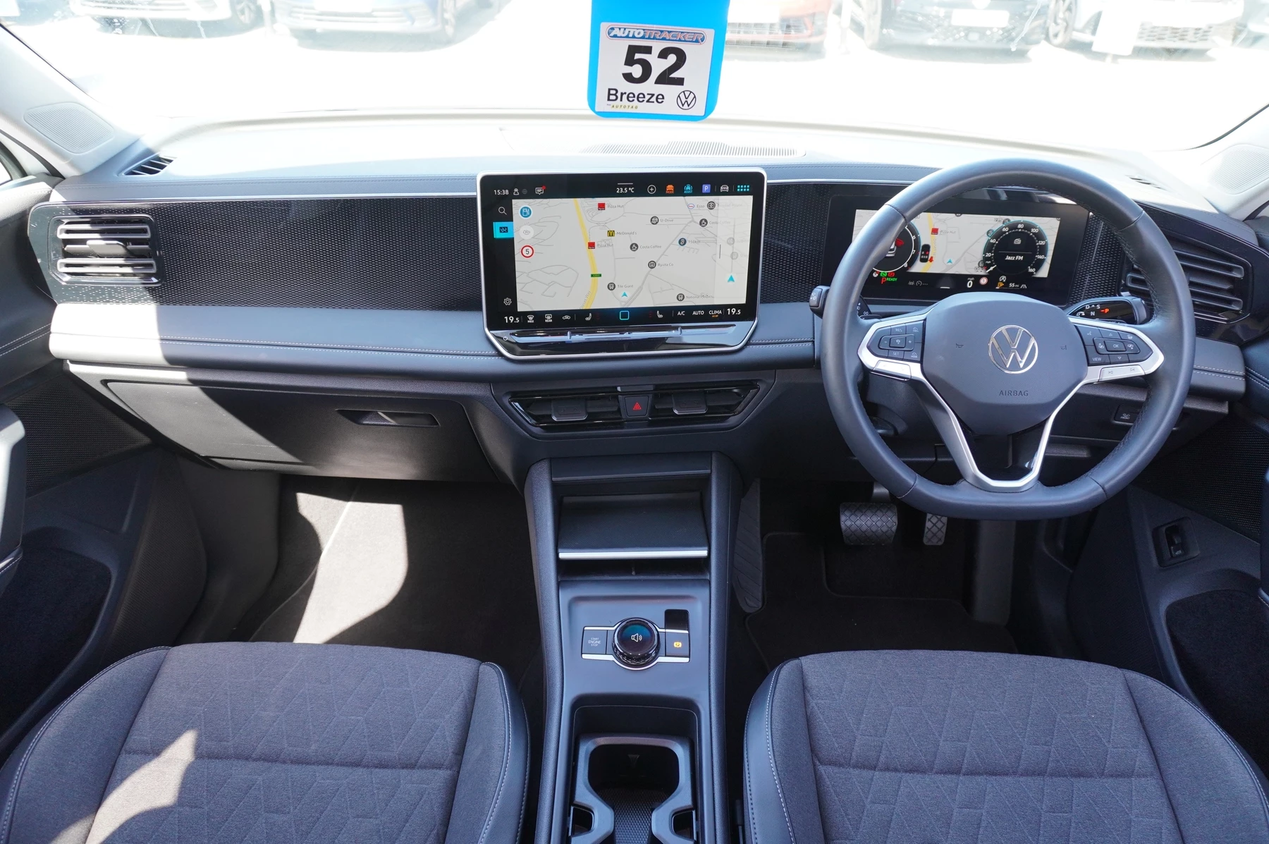 Volkswagen-Tiguan-image-8