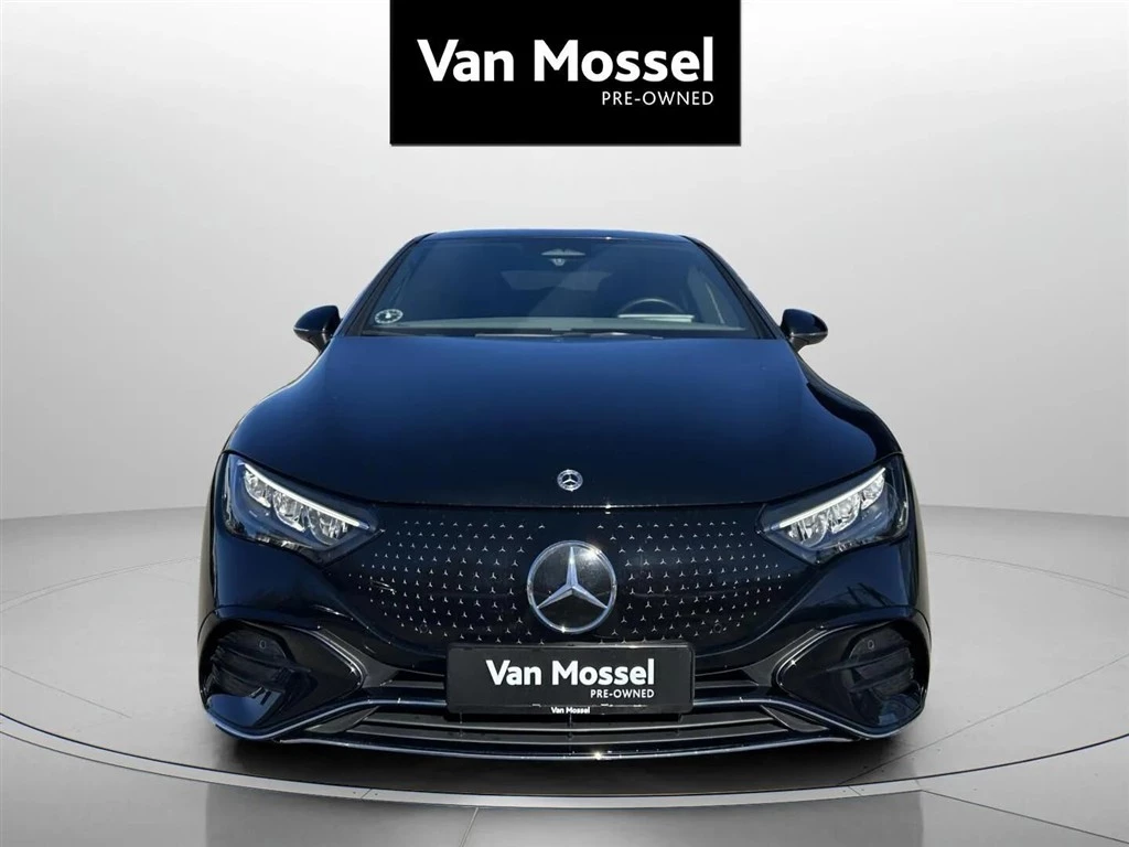 Mercedes-Benz-EQE-image-1