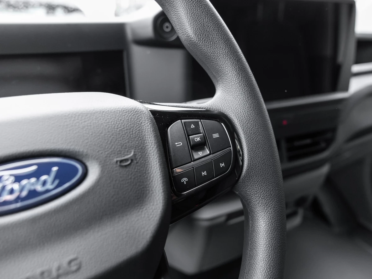 Ford-Transit Custom-image-17