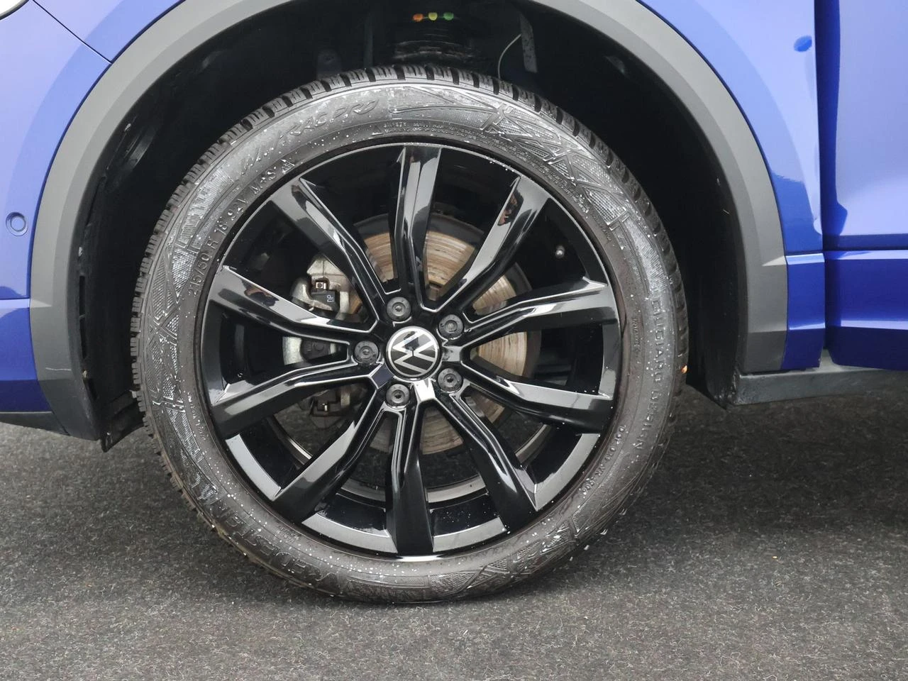 Volkswagen-T-Roc-image-4
