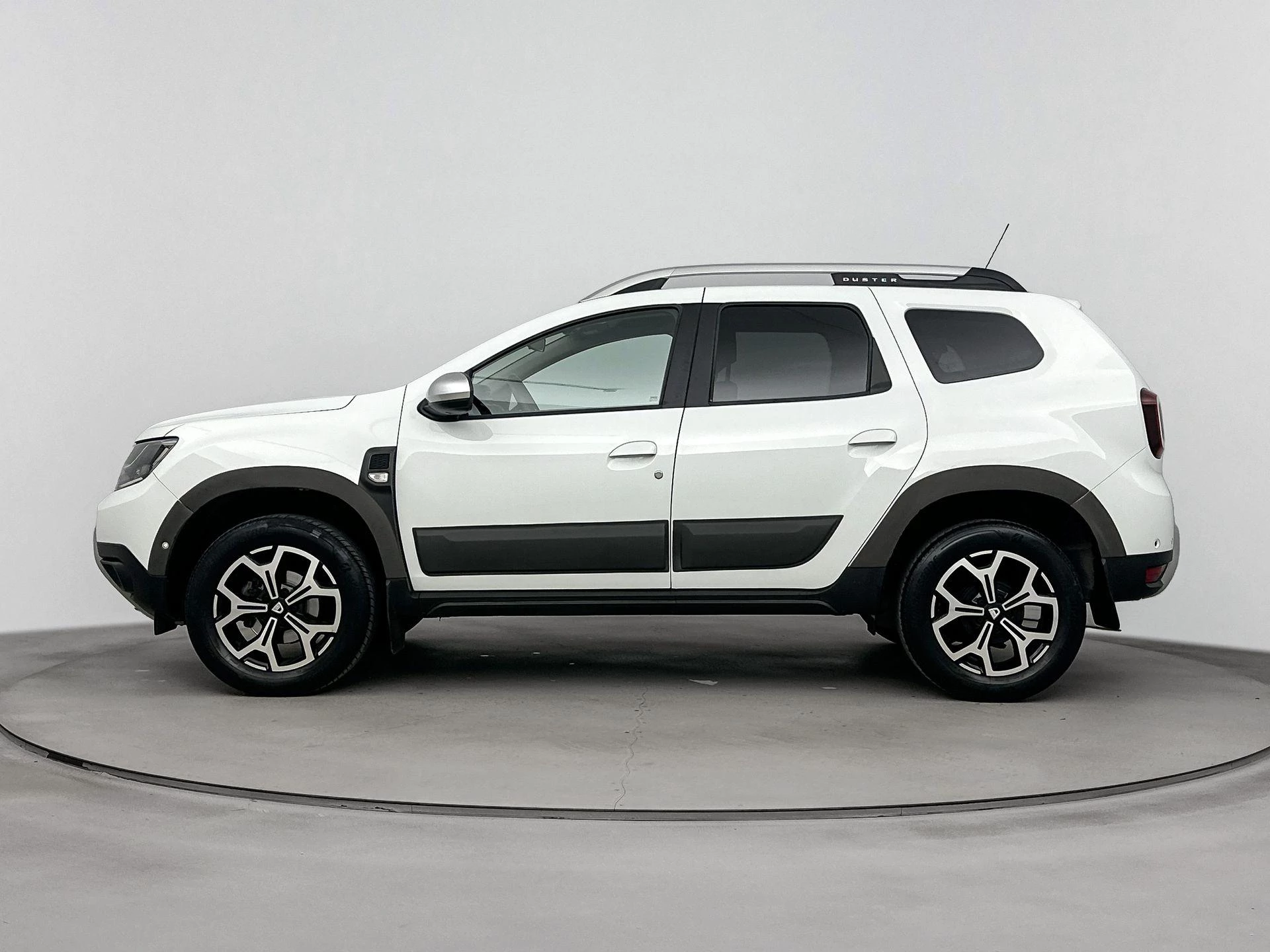 Dacia-Duster-image-1