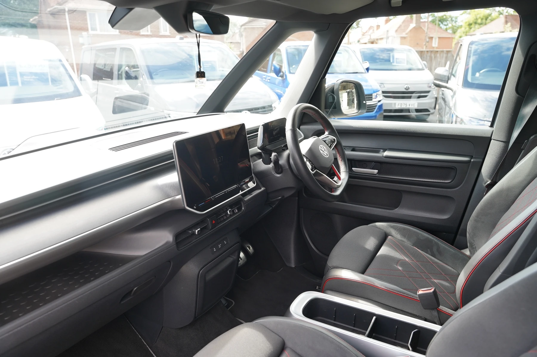 Volkswagen-ID. Buzz-image-1