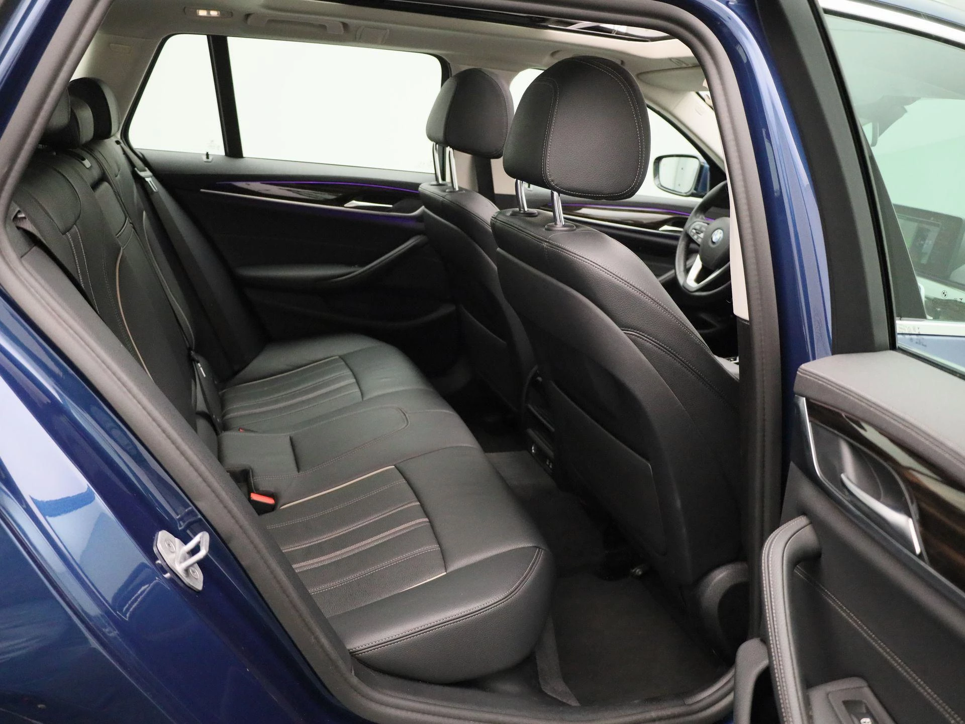 BMW-5 Serie-image-47