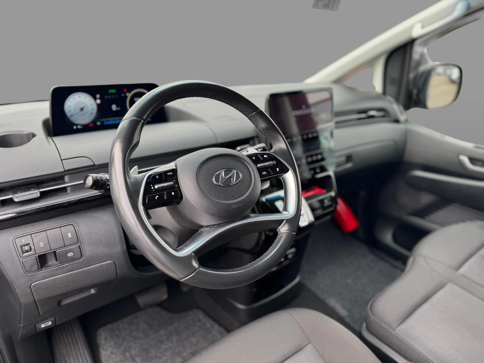 Hyundai Staria 2.2 CRDi 6ST 8AT Techno