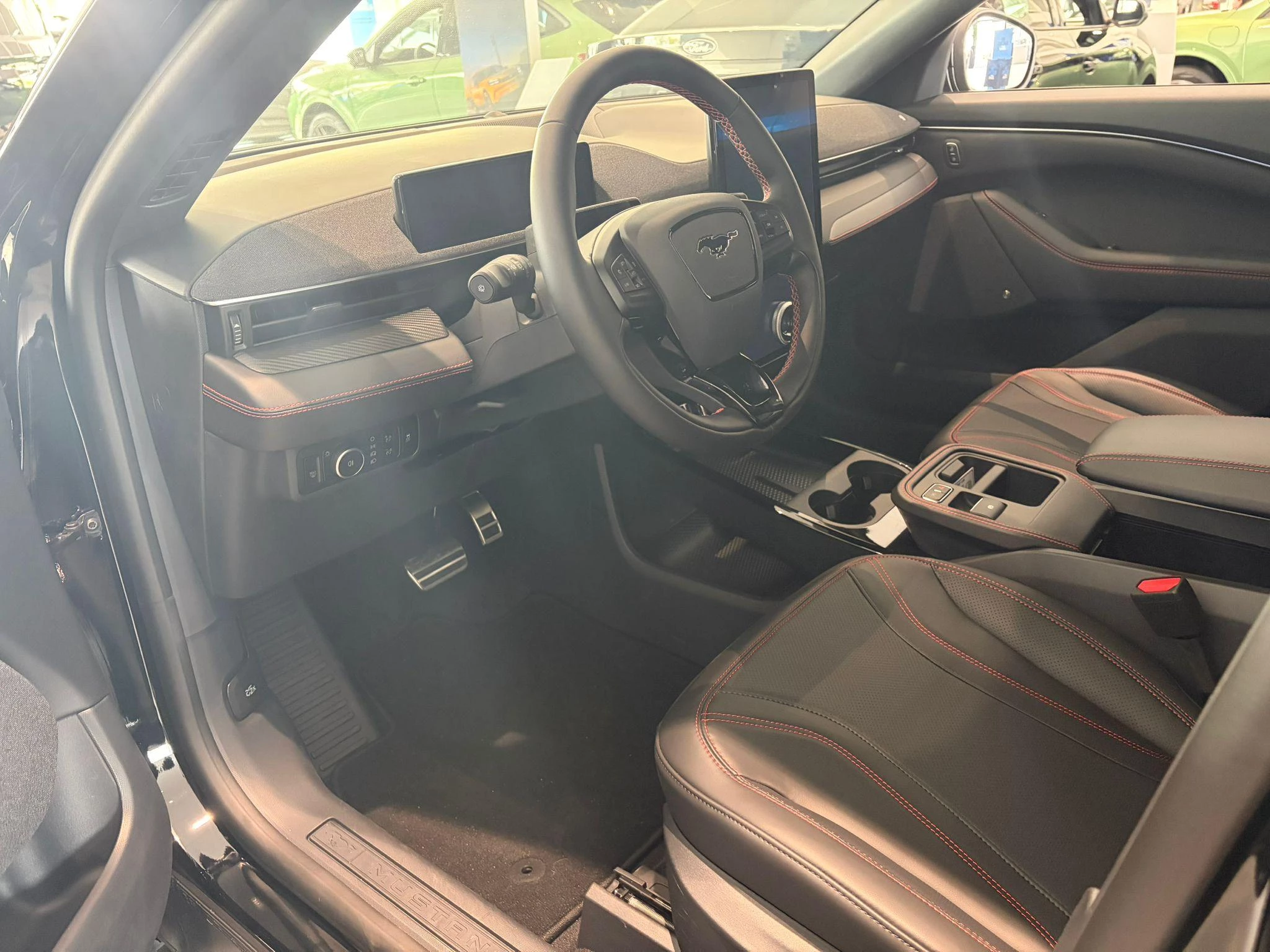 Ford-Mustang Mach-E-image-6