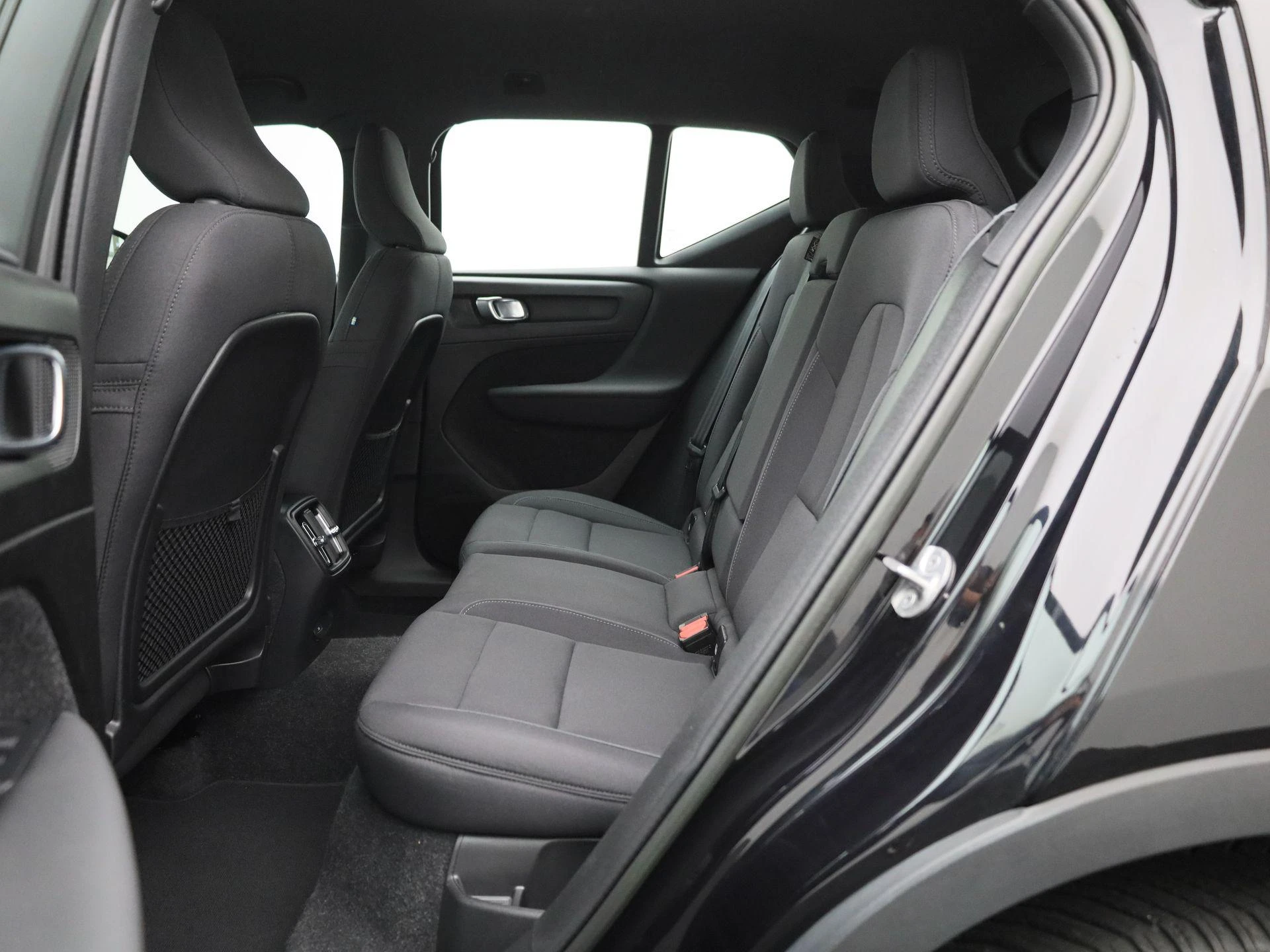 Volvo-XC40-image-11
