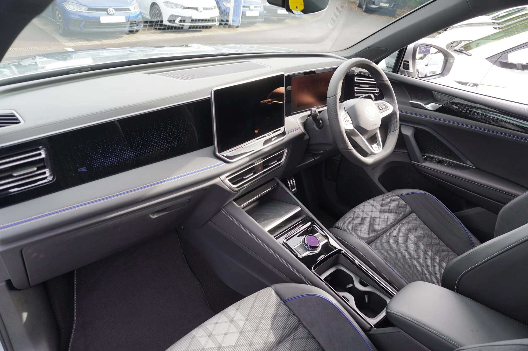 Volkswagen-Tiguan-image-1