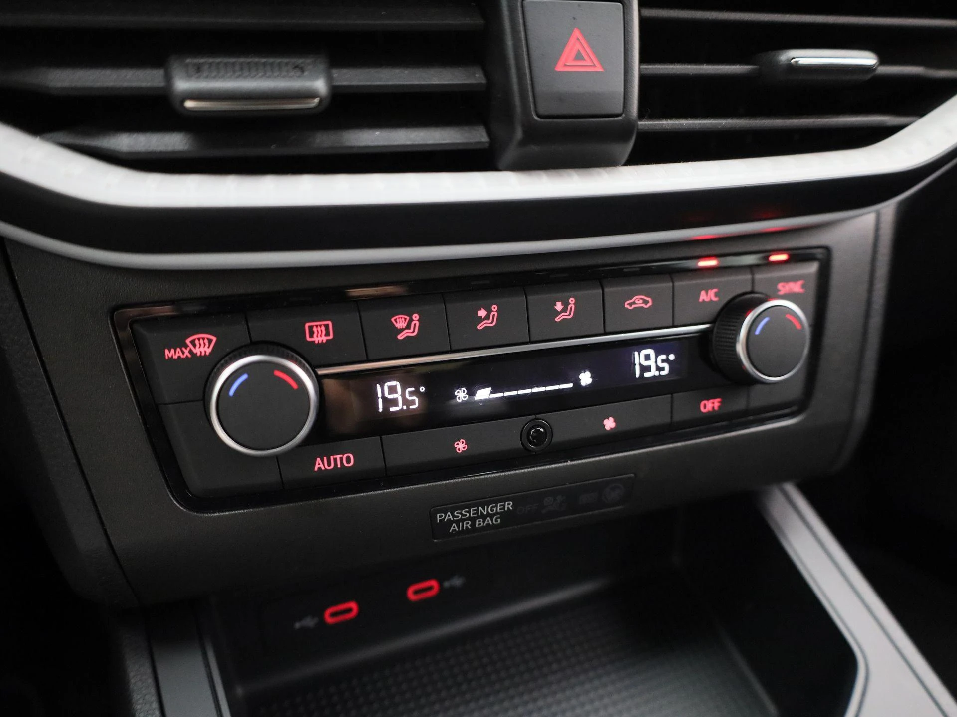 SEAT-Ibiza-image-22