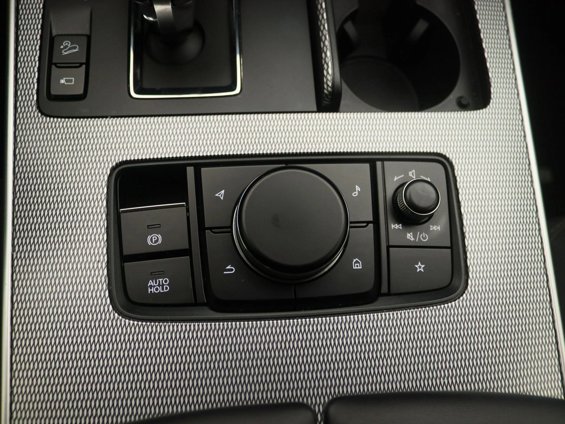 Mazda-CX-60-image-10