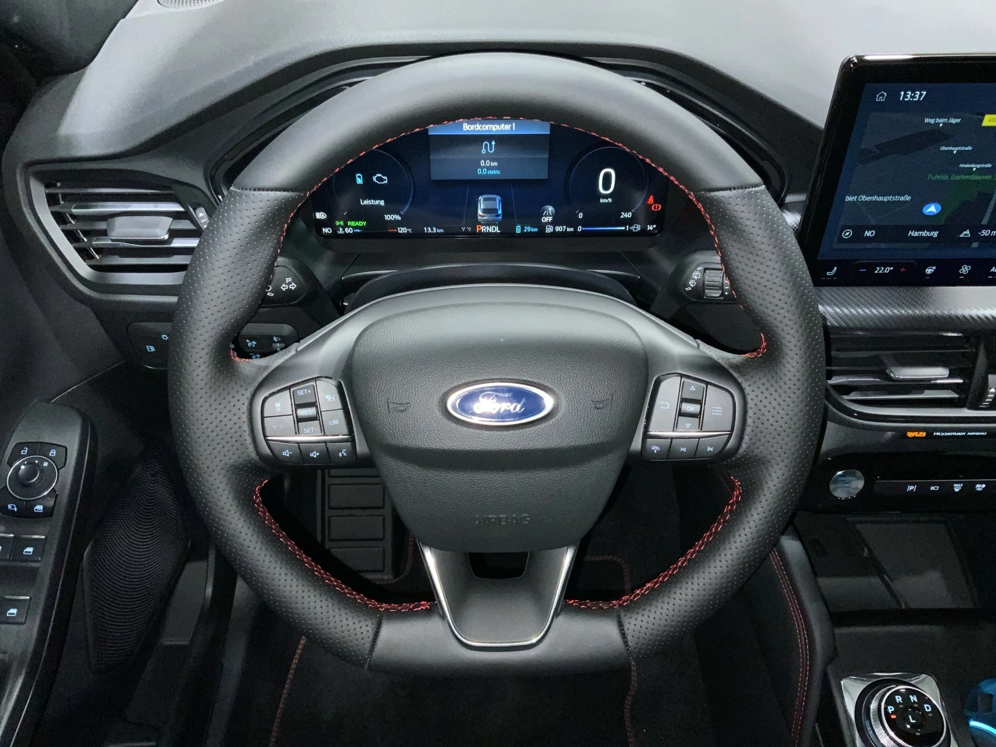 Ford-Kuga-image-12