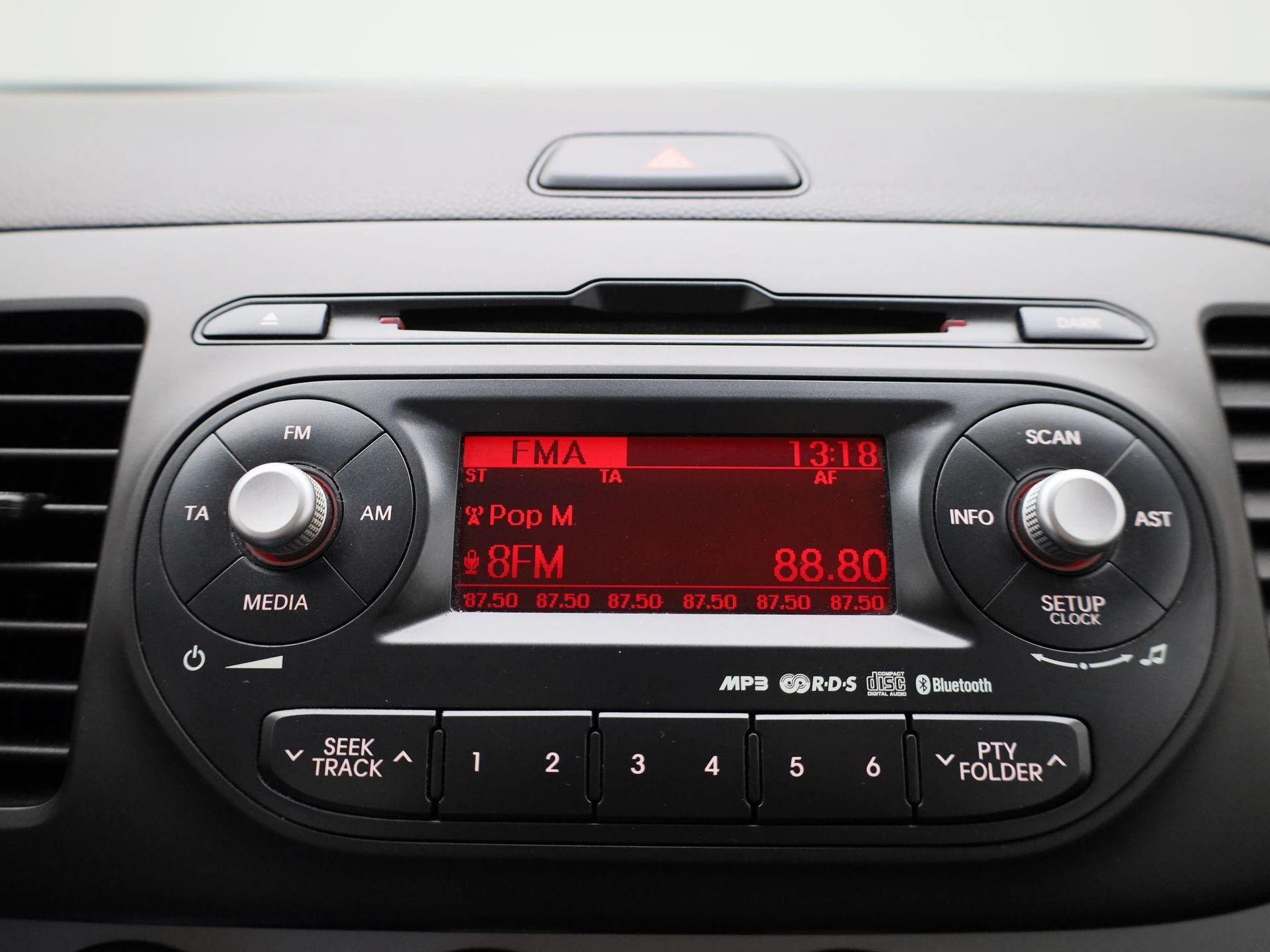 Kia-Picanto-image-13