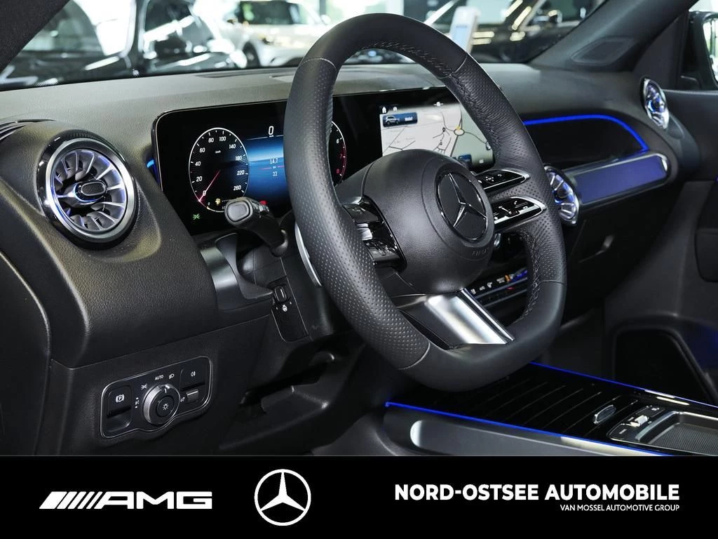 Mercedes-Benz GLB 200 AMG NIGHT PANO DISTRONIC 20Z 360° AMG Line
