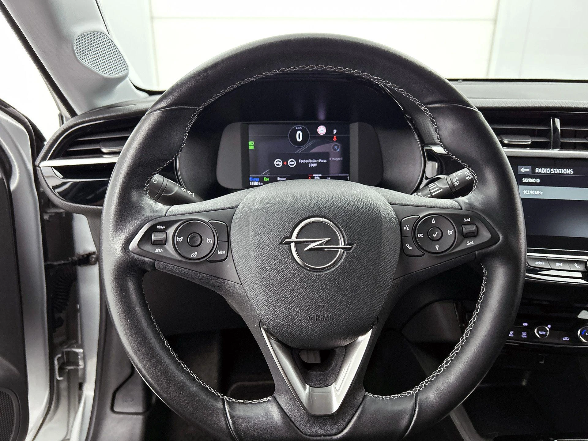 Opel-Corsa-e-image-28