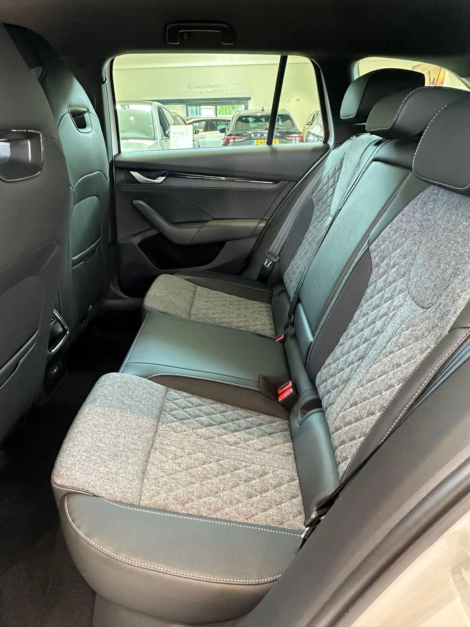 Škoda Octavia Combi 1.5 TSI MHEV Sportline Business 150 PK