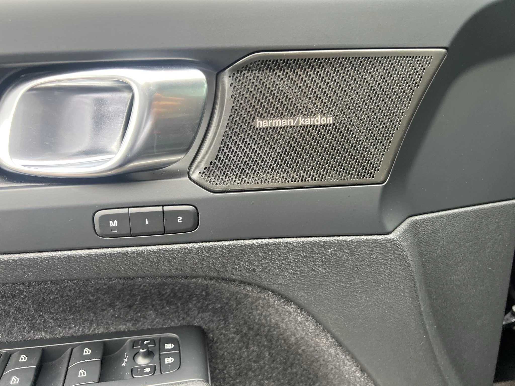 Volvo XC40 T5 Recharge Inscription Panodak Aut.