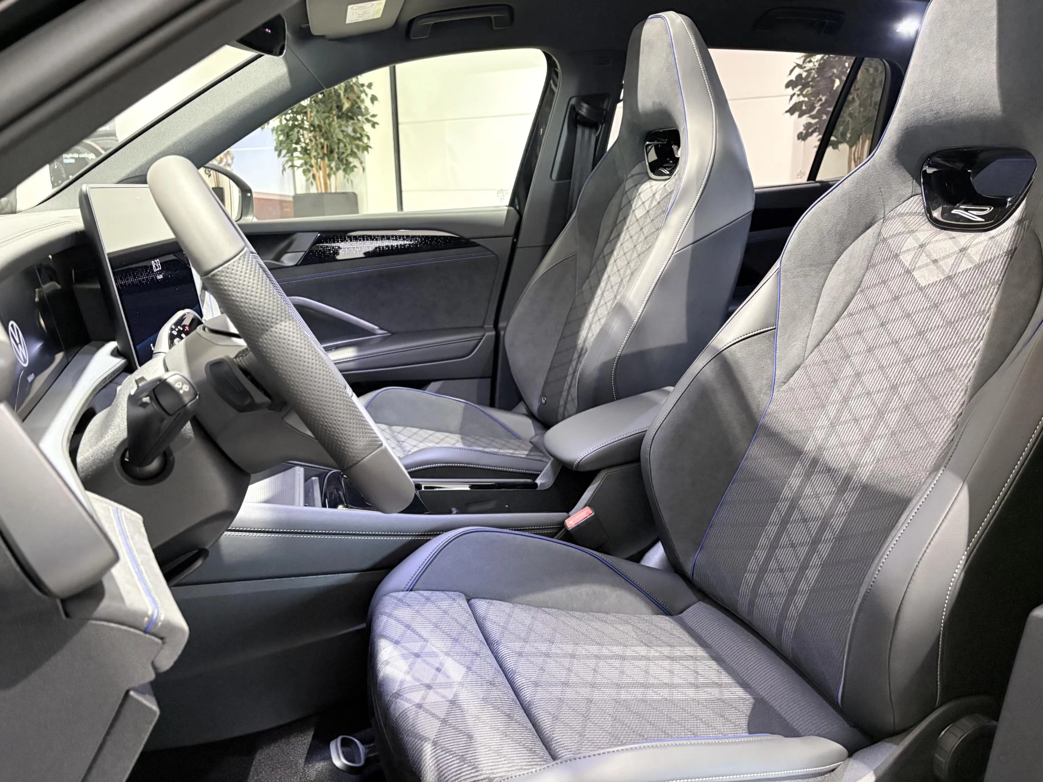 Volkswagen-Tayron-image-13