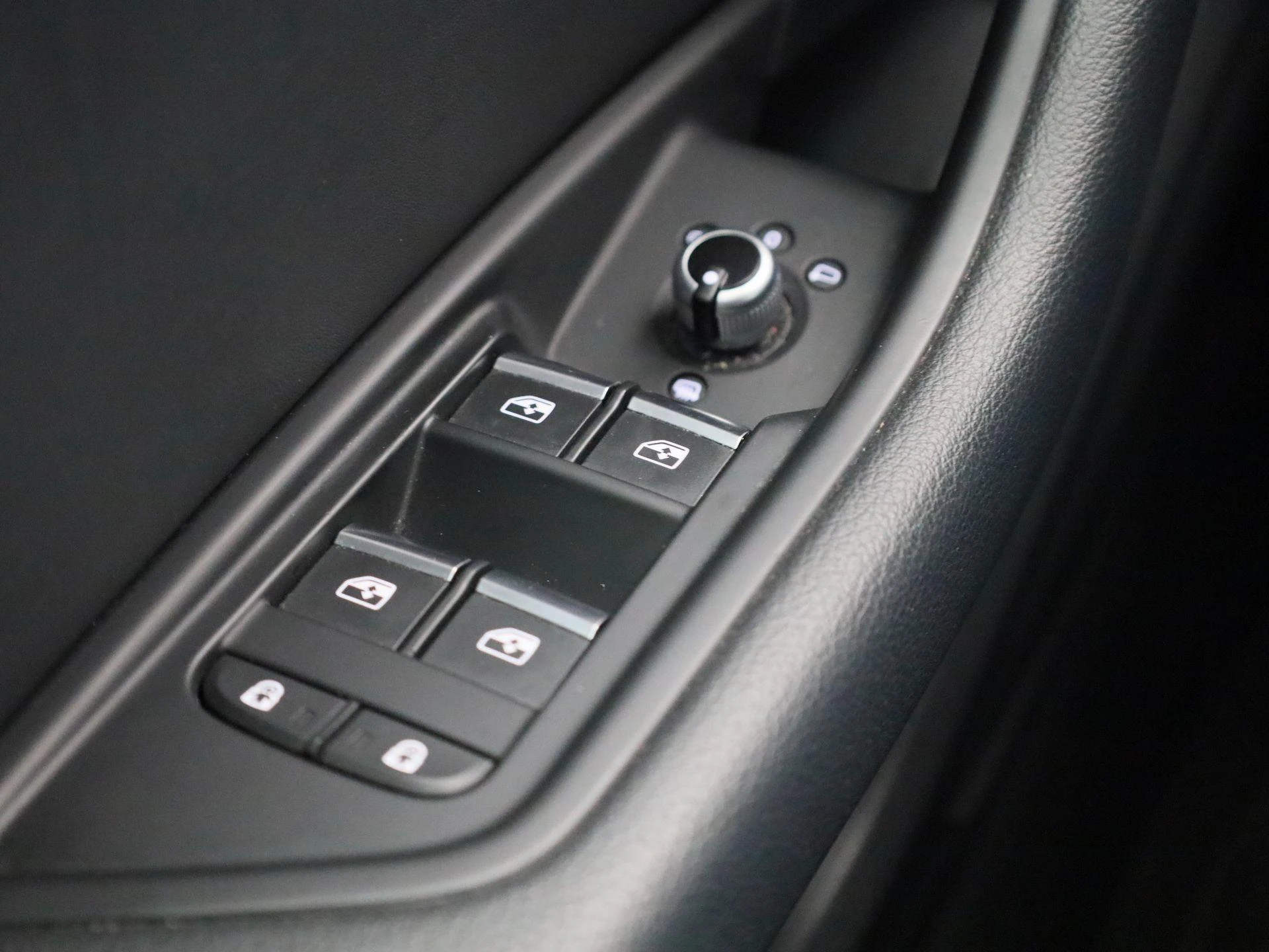 Audi-A4-image-32