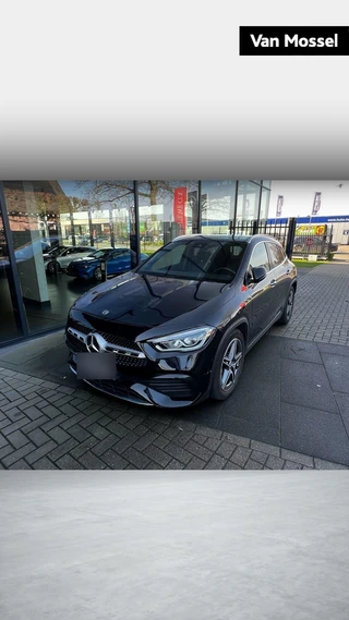 Mercedes-Benz GLA 200 AMG Line