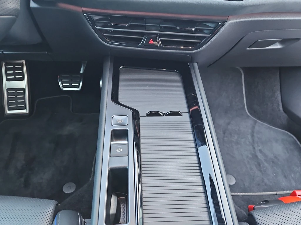 Volkswagen-Passat-image-9
