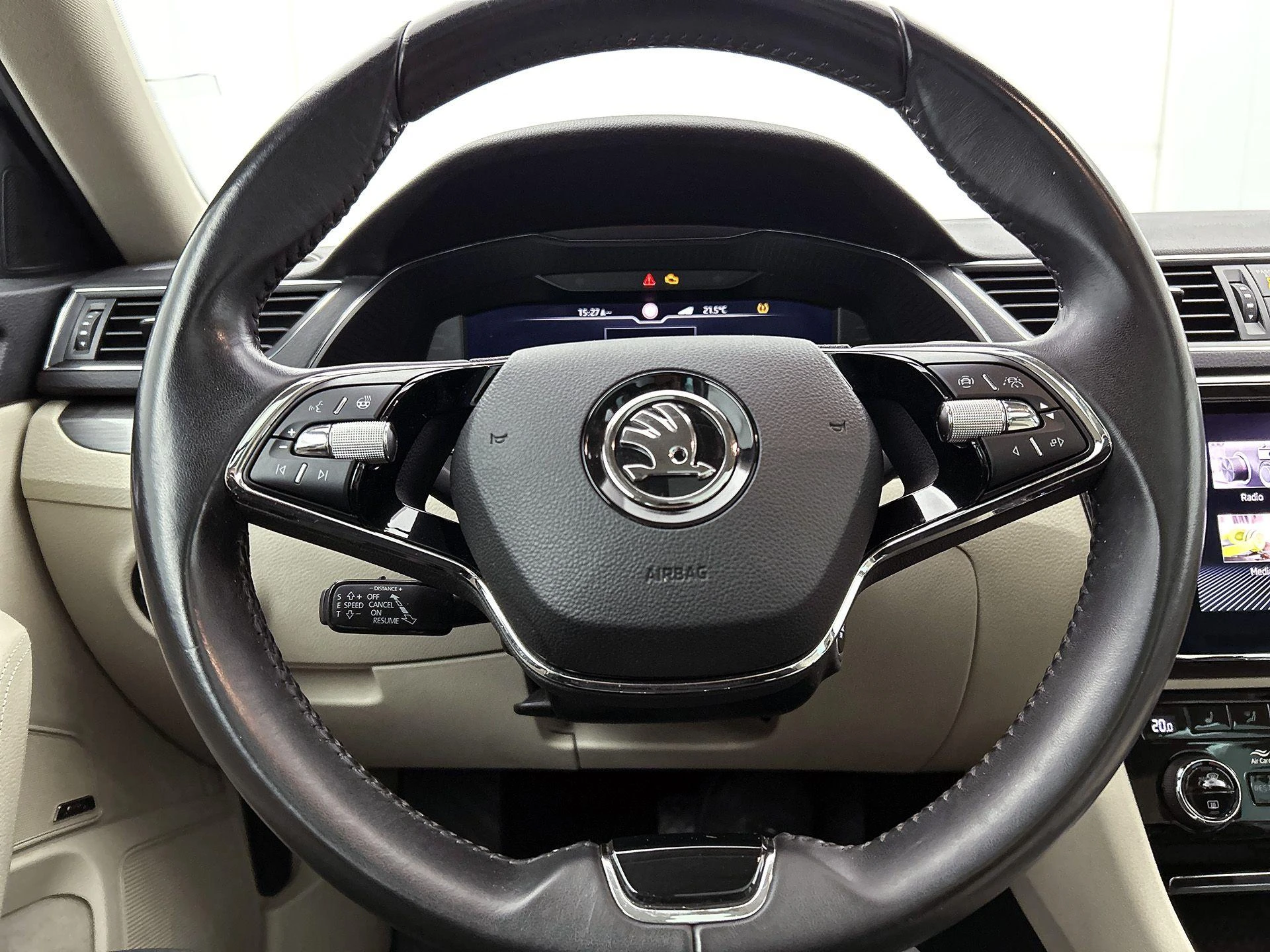 Škoda-Superb-image-33