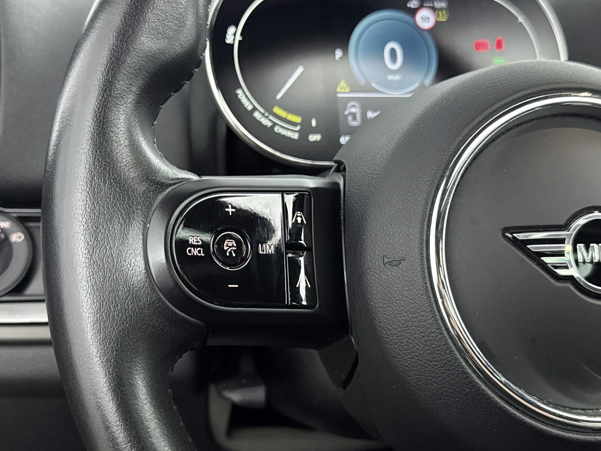 MINI-Countryman-image-5