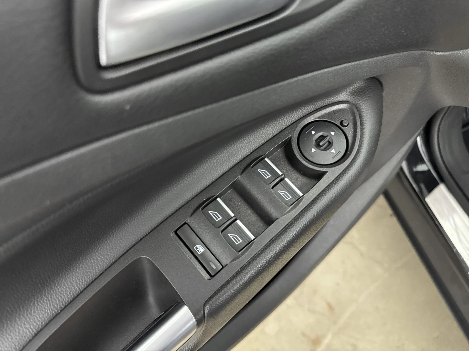 Ford-Kuga-image-13