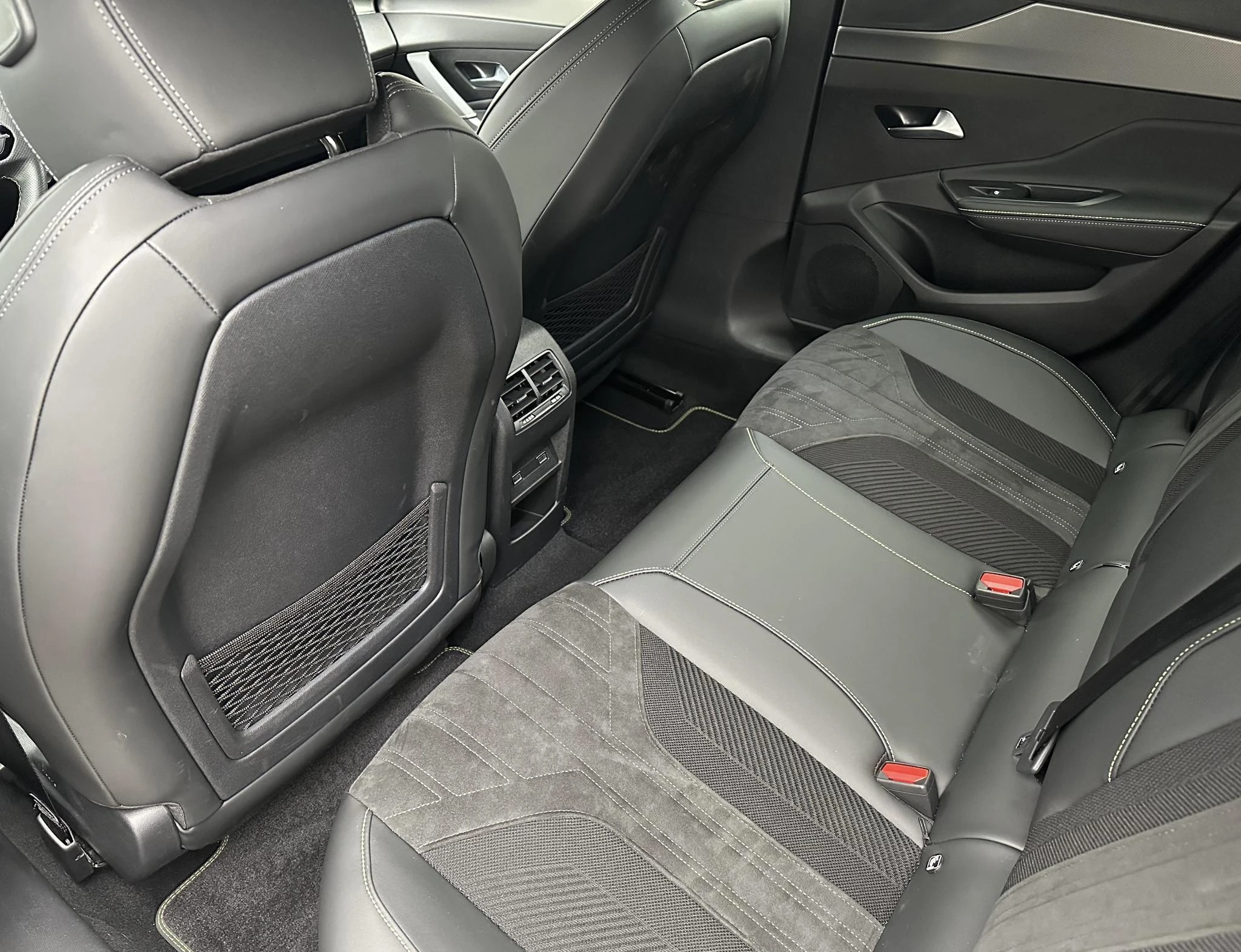 Peugeot-308-image-11