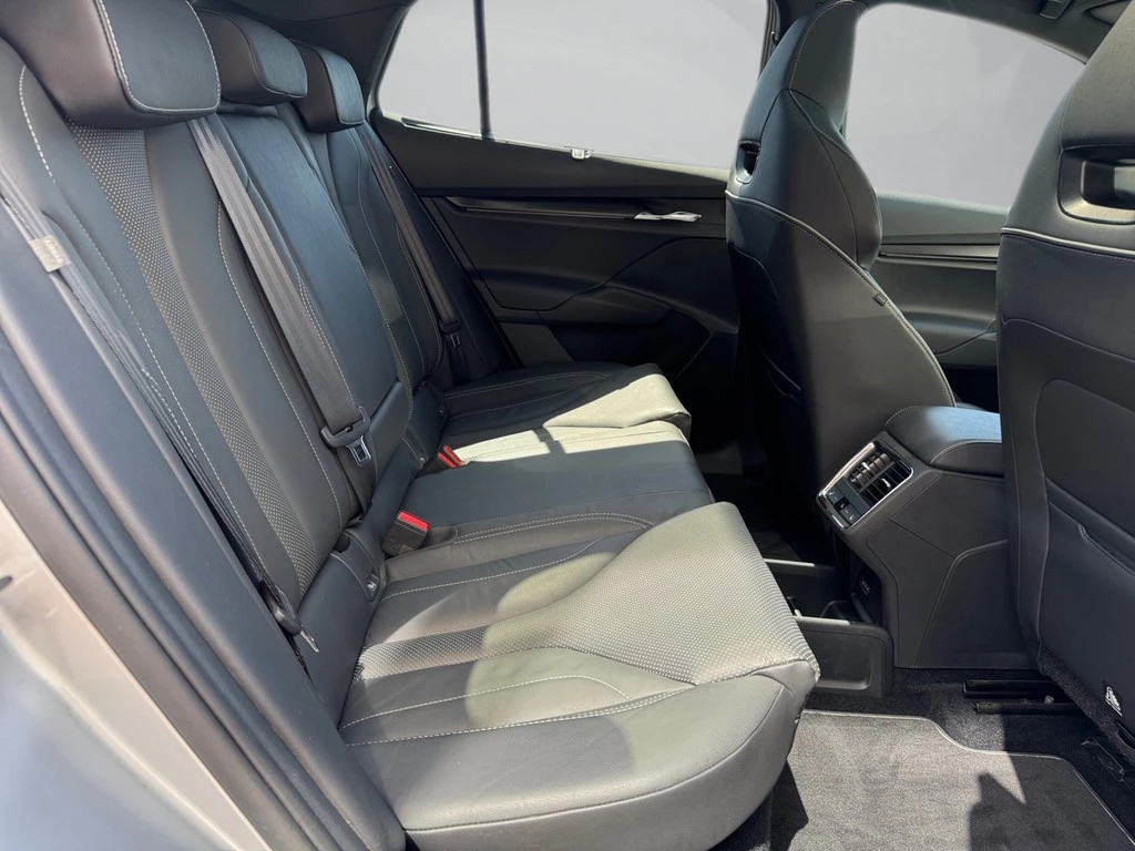 Škoda-Enyaq iV-image-10