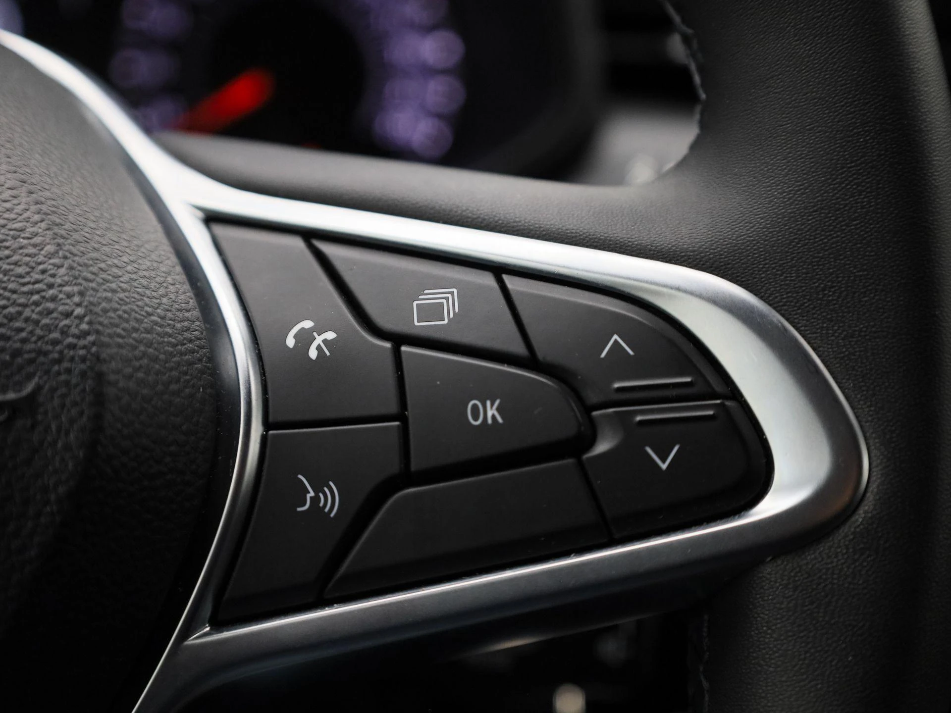 Renault-Clio-image-21