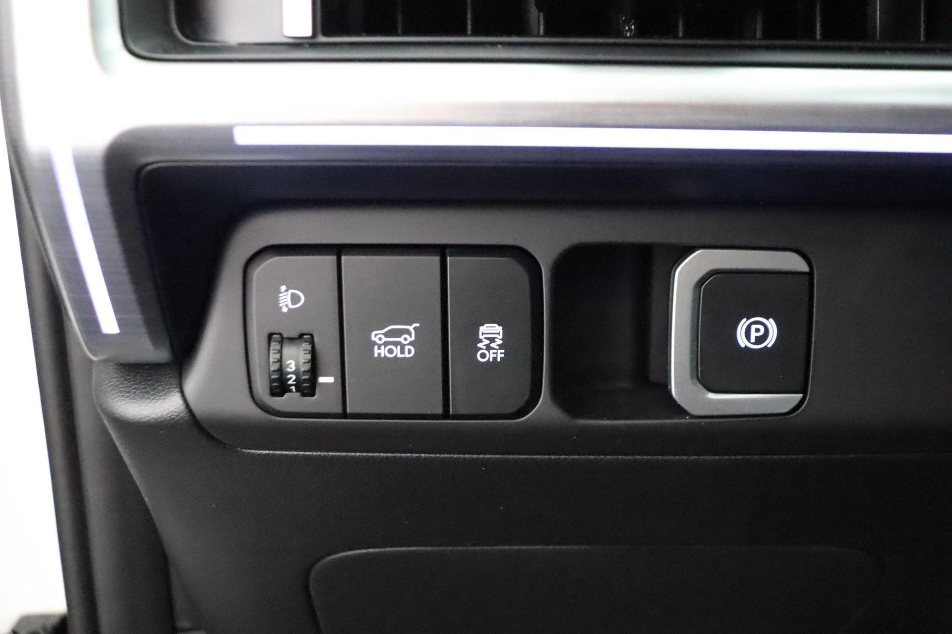 Hyundai-Santa Fe-image-24