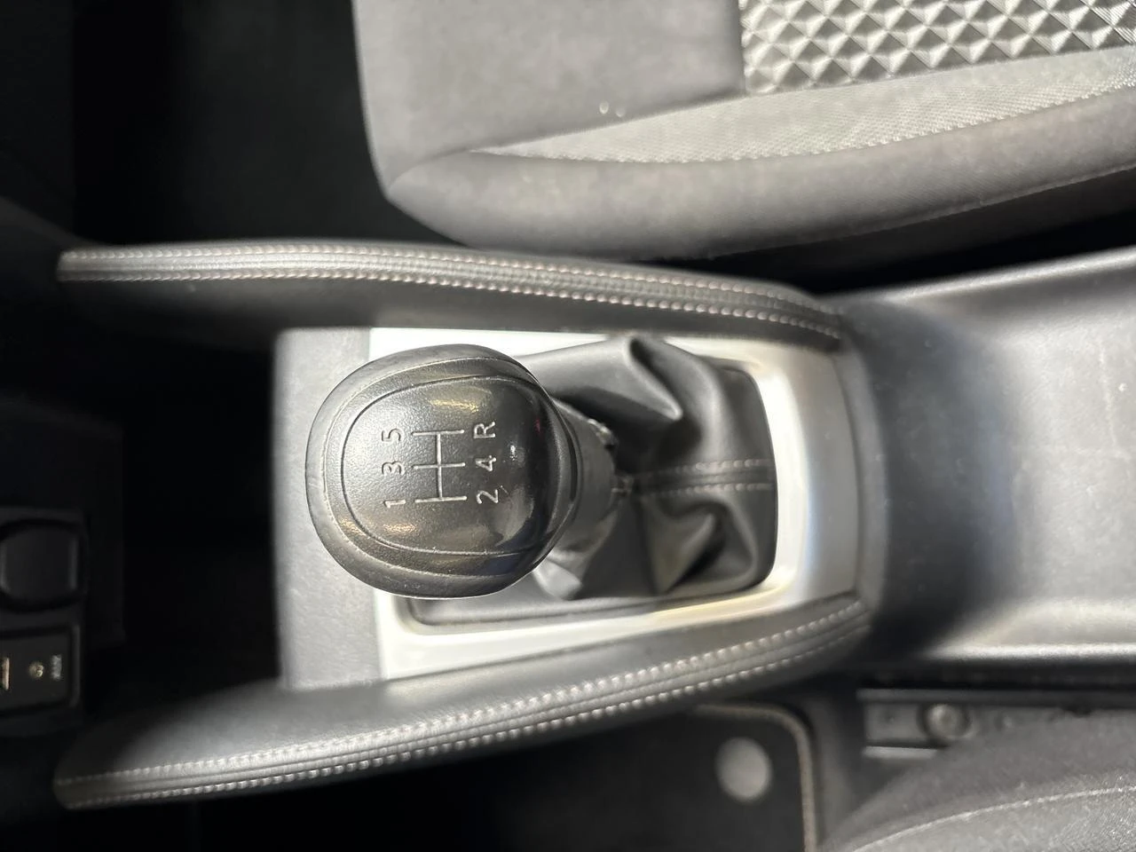 Nissan-Micra-image-15