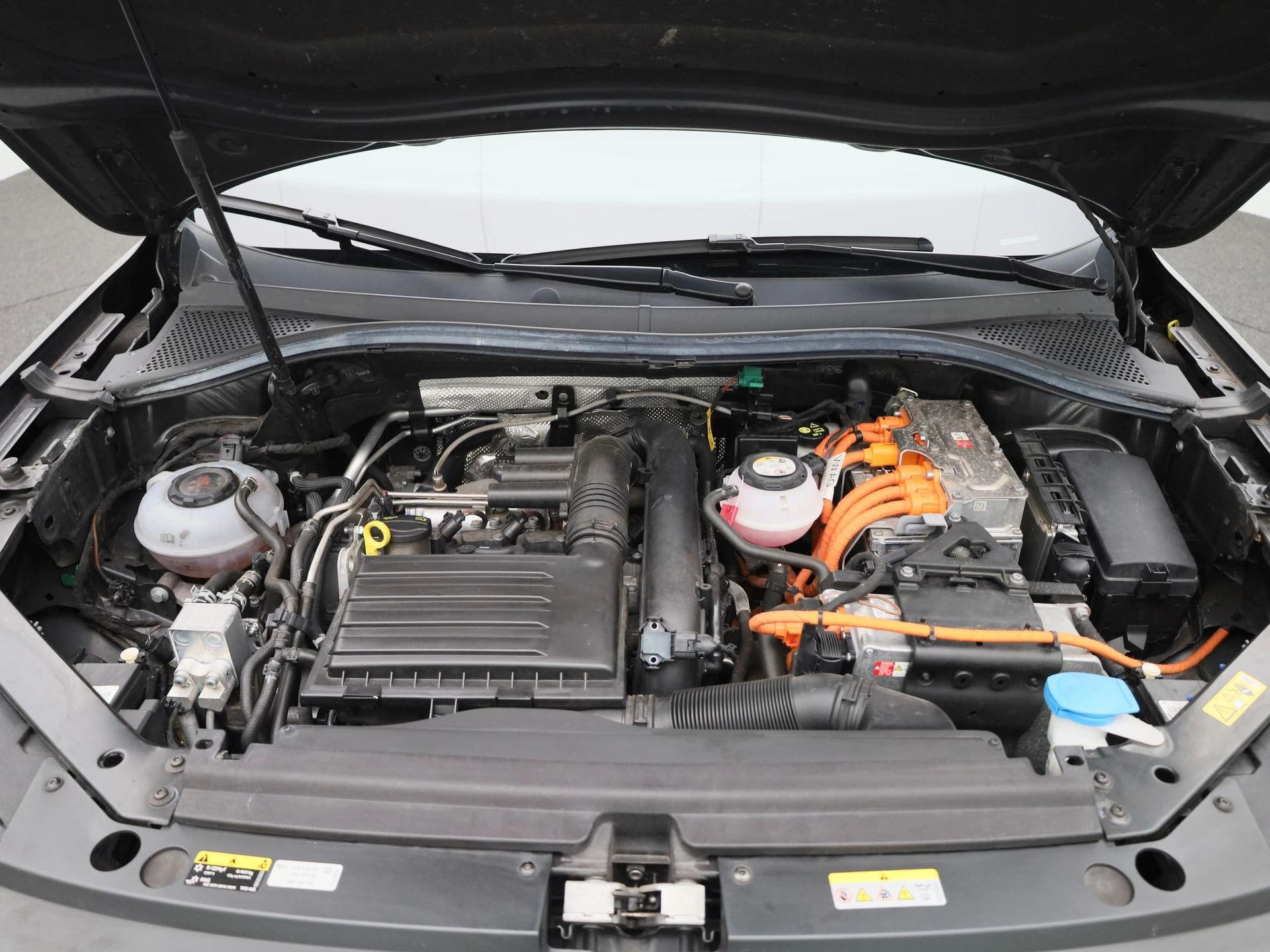 Volkswagen-Tiguan-image-42
