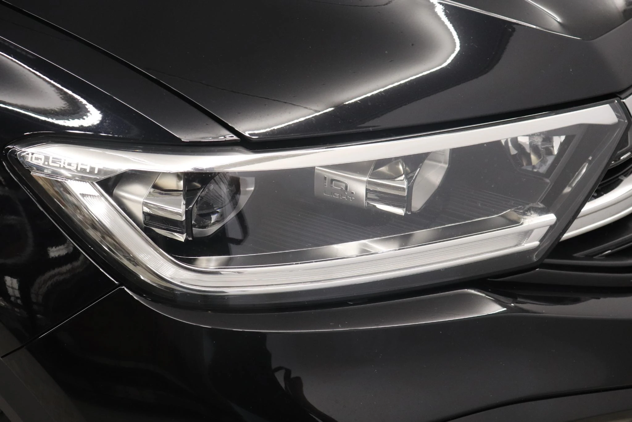 Volkswagen-T-Roc-image-14