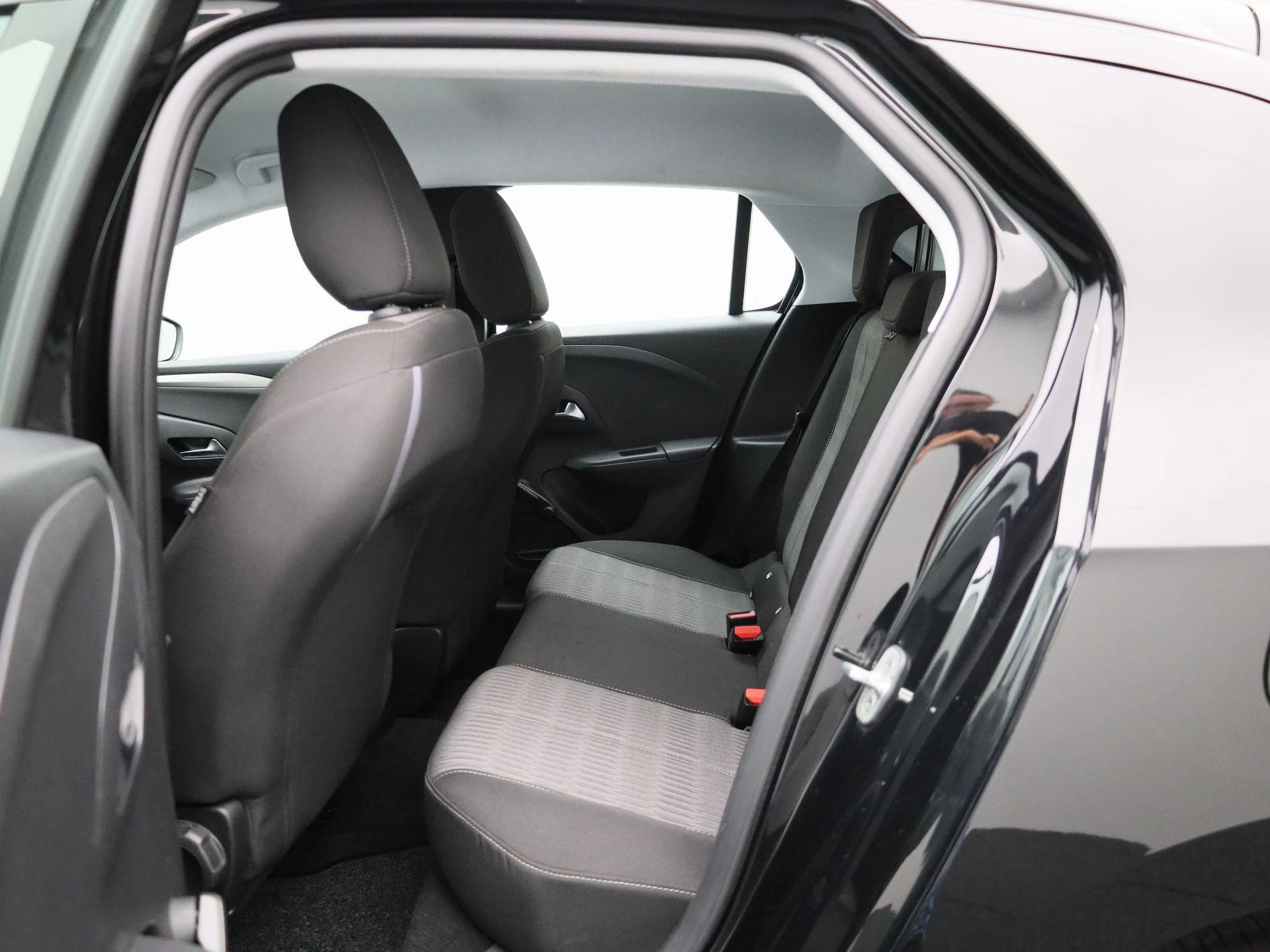 Opel-Corsa-image-10