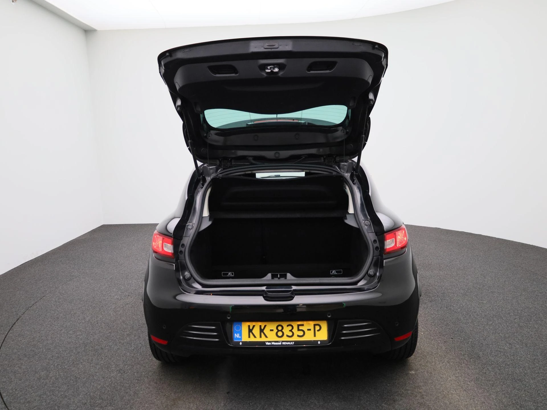 Renault-Clio-image-10