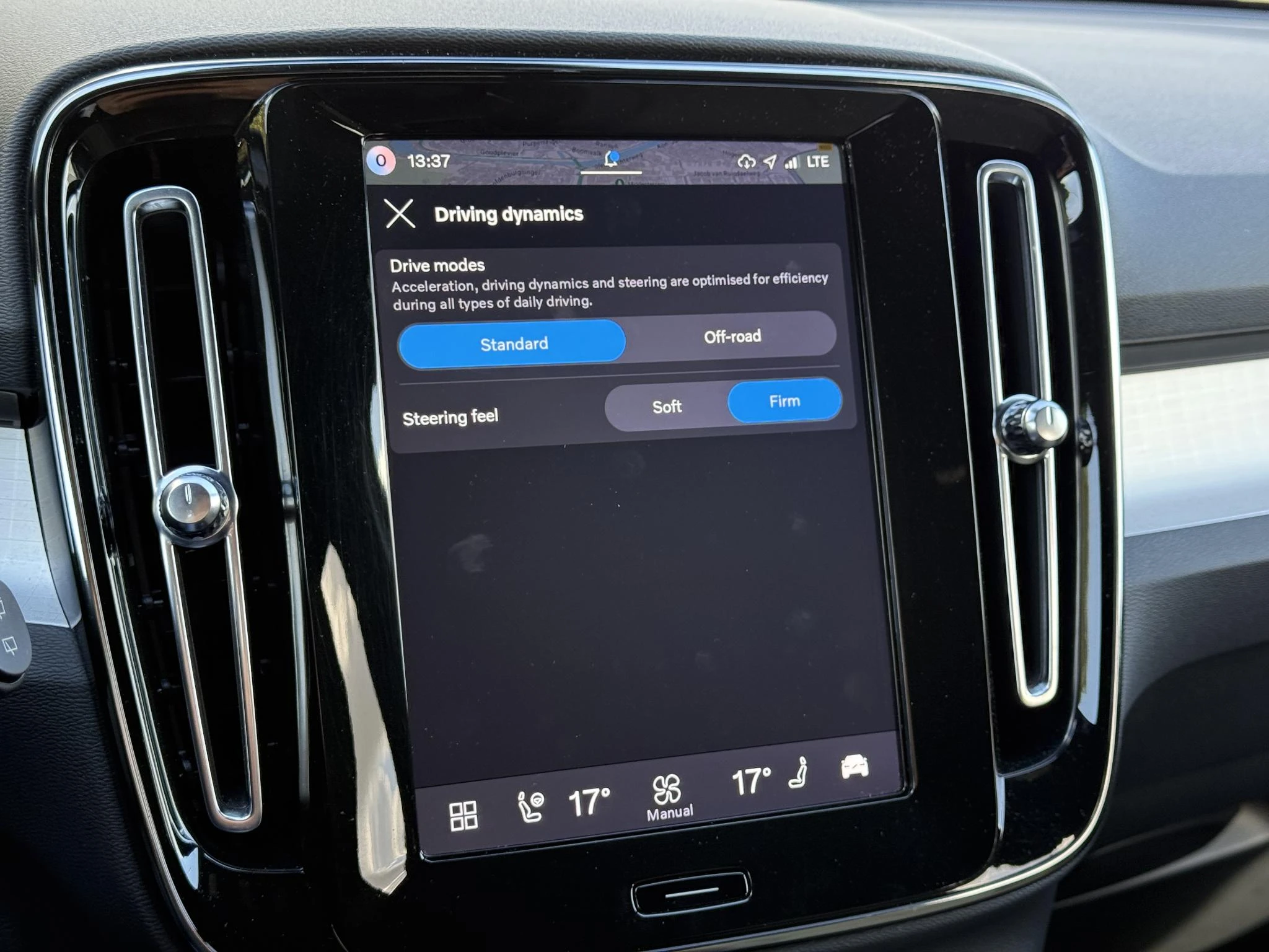 Volvo-XC40-image-25