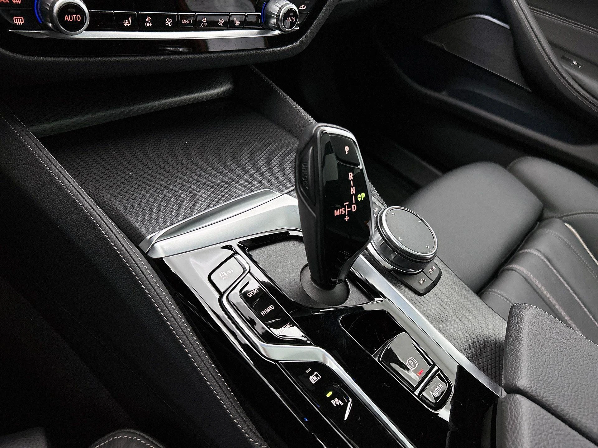 BMW-5 Serie-image-28