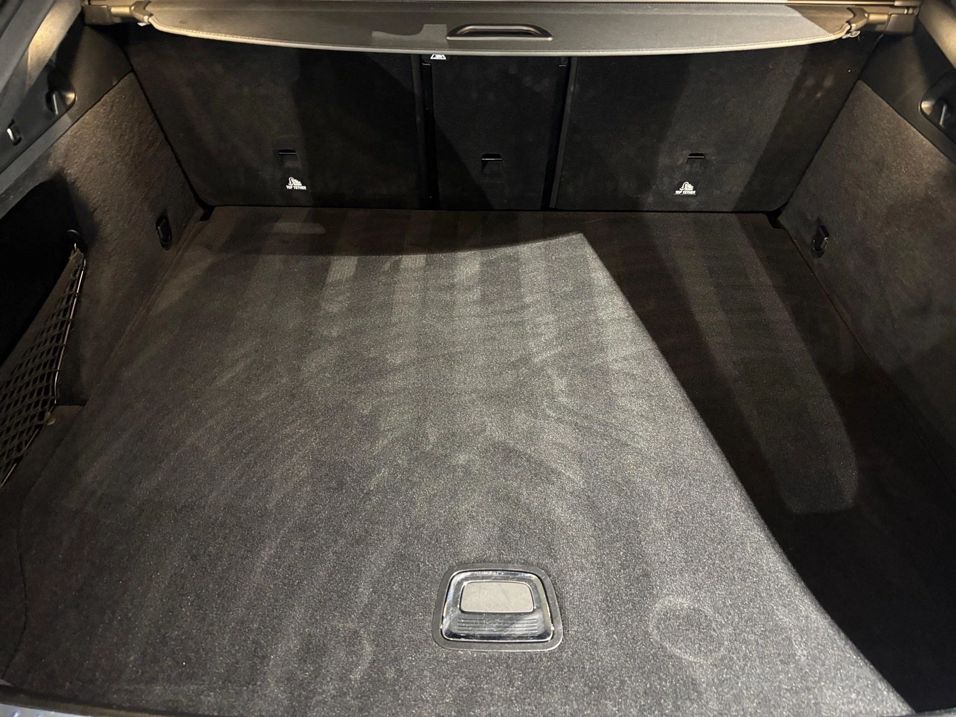 Mercedes-Benz-GLC-image-12