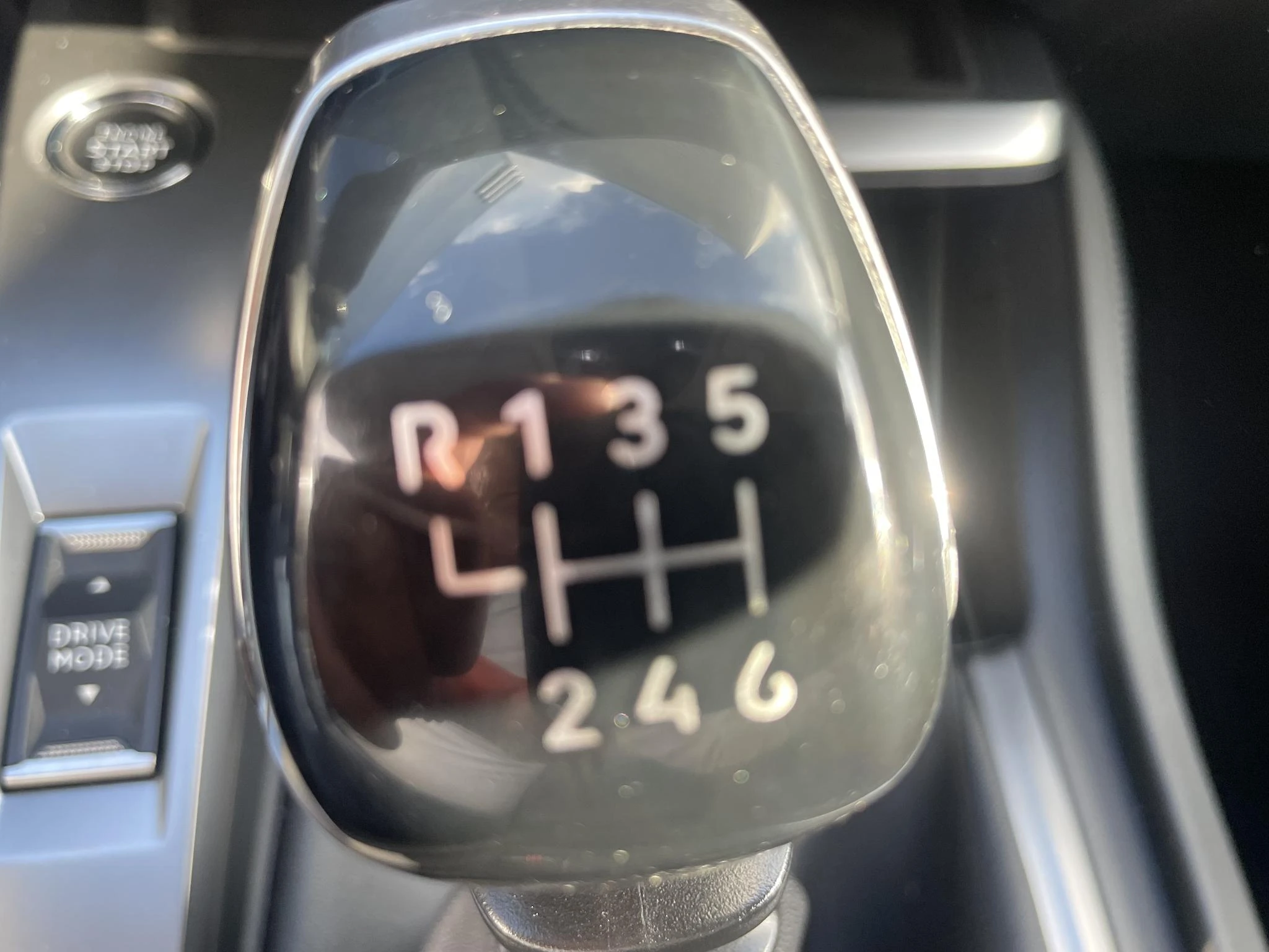 Peugeot-308-image-14